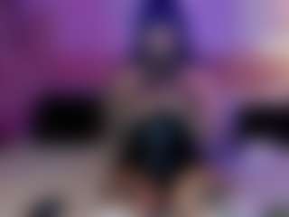 Live cam show with Manu Goth - BBW on livesuperchat.net