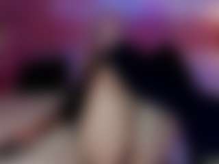 Live cam show with Manu Goth - Brown Eyes on Hubzter Live