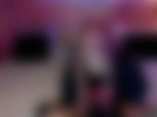 Live cam show with Manu Goth - Public on CamClone