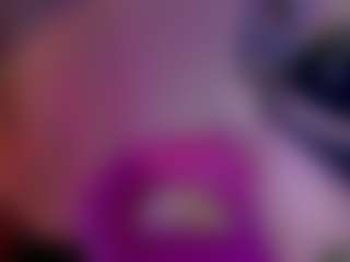 Live cam show with Manu Goth - Blonde Hair on friskycurves.com
