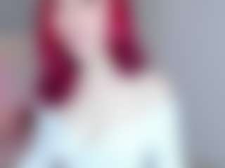 Live cam show with YunaPeace - Teen (18+) on livesuperchat.net