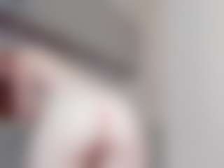 Live cam show with YunaPeace - Bedroom on Cam Slut