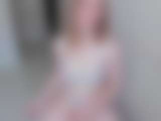 Live cam show with YunaPeace - Ahegao on friskycurves.com