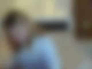 Live cam show with YunaPeace - Brown Eyes on livesuperchat.net