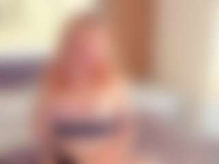 YunaPeace's Live Sex Cam Show