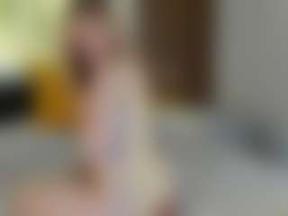 YunaPeace's Live Sex Cam Show