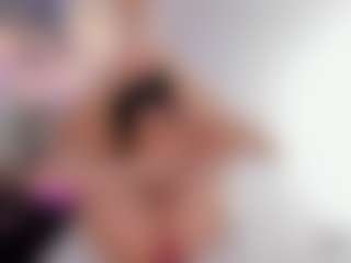 Live-Cam-Show mit LadyLuminary - Spank auf Camsoda