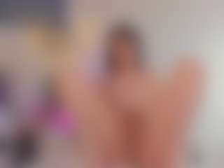 Live cam show with LadyLuminary - Tease on TeamSkeetLive