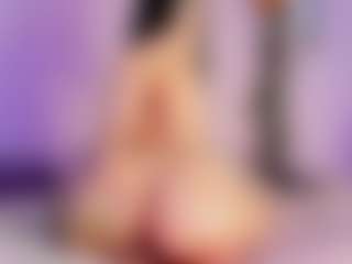 Live cam show with liccy hall - Flashing on Free Soda