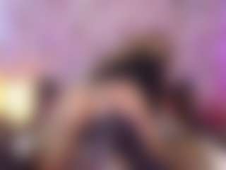 Live cam show with Alice - Squirt on Camsoda