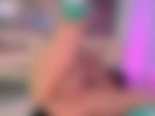 Live cam show with AngelicaVega - Small Ass on Gym Cam Girls