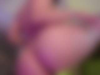 Live cam show with AngelicaVega - Genital Piercings on Latina Girls