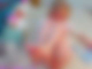 Live cam show with EmillyHart - Hairy Pussy on live18s.com