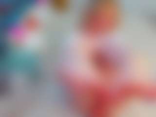 Live cam show with EmillyHart - Spanking on CamwithHer