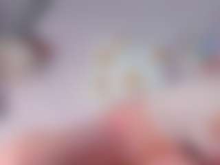 EmillyHart's Live Sex Cam Show