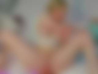 Live cam show with EmillyHart - Blonde Hair Teen (18+) on Strip Flash - Live Sex Shows