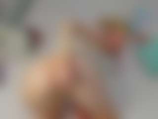 Live cam show with EmillyHart - Toys on Sex Cam Show