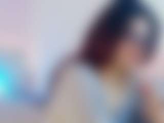Live cam show with LILITH SAVETT - Bikini on PervPlay.com