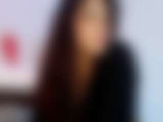 Live cam show with LILITH SAVETT - Drinking on Camsoda