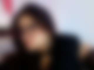 Live cam show with LILITH SAVETT - Bedroom on slutload