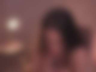 Live cam show with MarianneLane - Bikini on Camming Site