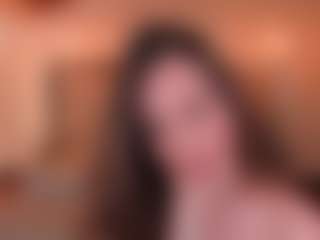 Live cam show with MarianneLane - Living Room on madthumbs