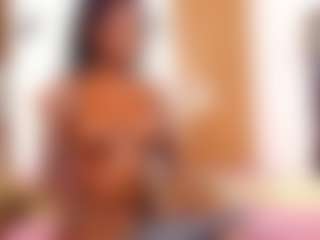 Live cam show with Sam Hill - Bikini on Camversity