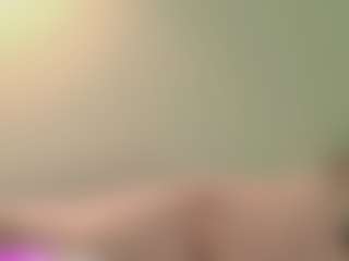 sweet-petiite's Live Sex Cam Show