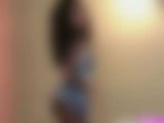 sweet-petiite's Live Sex Cam Show