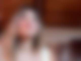 Isabellaa-Joness's Live Sex Cam Show