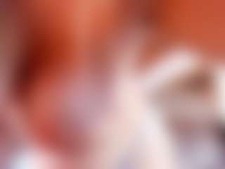 Live cam show with Isabellaa-Joness - Shaved Pussy on Camming Site