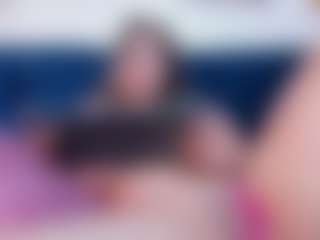 Isabellaa-Joness's Live Sex Cam Show