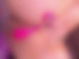 Live cam show with Anna-parkker - Average on Camsoda