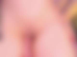 Live cam show with Anna-parkker - Small Ass on Camiplay Live