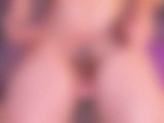Live cam show with Anna-parkker - Average on SquirtSoMuch
