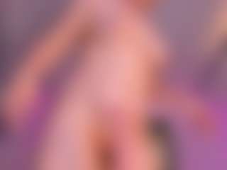 Live cam show with Anna-parkker - Middle Aged on Camsoda