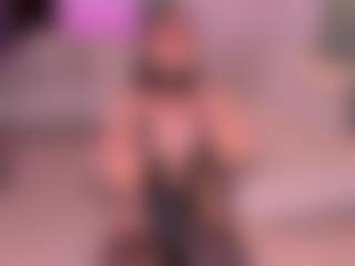 Anna-parkker MILF webcam performer live streaming