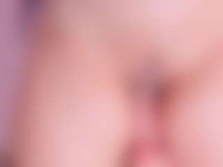 Live cam show with Anna-parkker - Middle Aged on Mixed Magazine Live