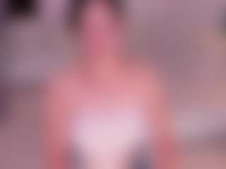 Live cam show with Anna-parkker - Brown Eyes on Camsoda