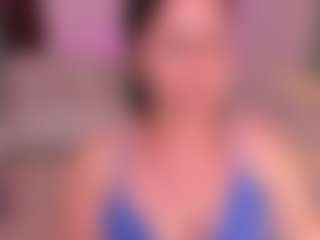 Live cam show with Anna-parkker - Solo on Camsoda