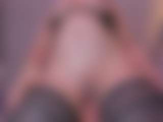 Anna-parkker MILF webcam performer live streaming