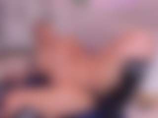 Anna-parkker MILF webcam performer live streaming