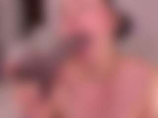Live cam show with Anna-parkker - Bikini on xxxlivecams.org