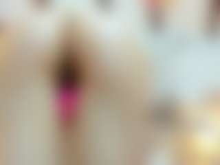 Live cam show with hazel-ross-tcw - Toys on TastyBlacksLive