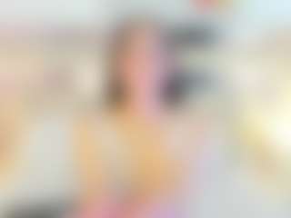 Live cam show with hazel-ross-tcw - Petite on Dare Cams