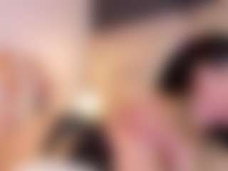 Live cam show with hazel-ross-tcw - Glasses on livesuperchat.net