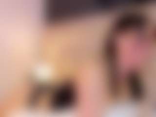 Live cam show with hazel-ross-tcw - Body Massage on SinfulBabes