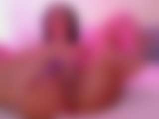 LaylaCruzRose's Live Sex Cam Show