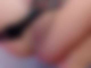 LaylaCruzRose's Live Sex Cam Show