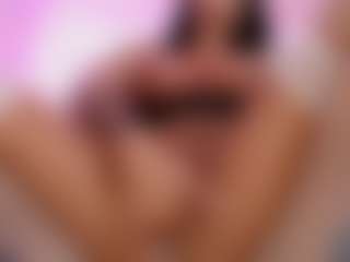 LaylaCruzRose's Live Sex Cam Show